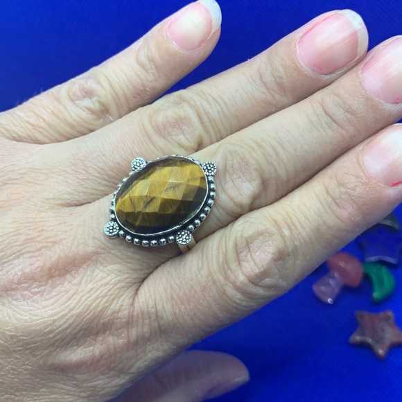 Stunning Faceted Tiger’s Eye Ring! .925 Sterling Silver Plated, Size 9.25 - Picture 7 of 9